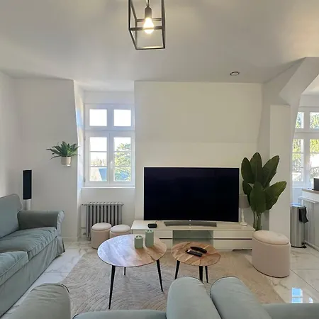 Chopins In The Heart Of Historic District Apartment Senlis (Oise)