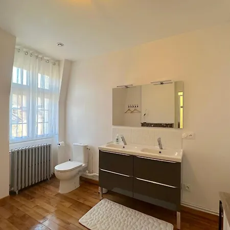 Chopins In The Heart Of Historic District * Senlis (Oise)