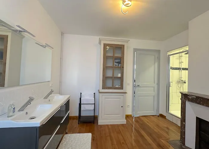 Chopins In The Heart Of Historic District Apartment Senlis (Oise)