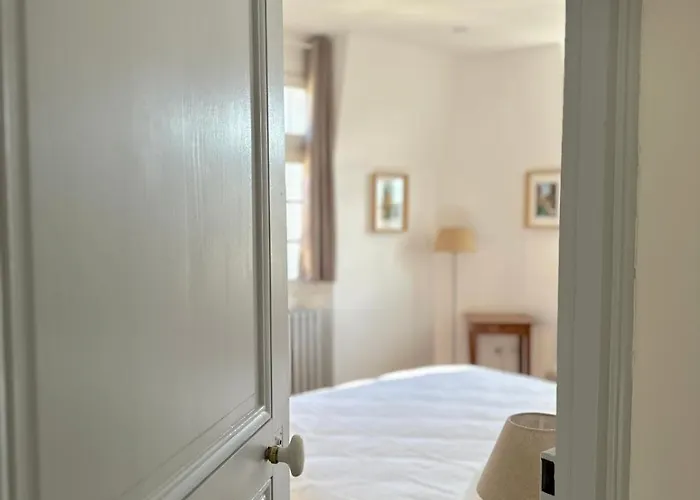 Chopins In The Heart Of Historic District Apartment *